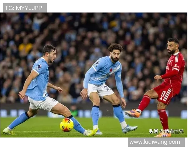 西甲激战：尤文图斯狂胜利物浦帽子戏法引发争议判罚热议